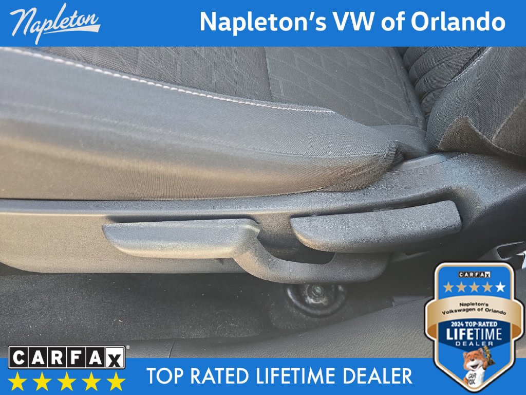 Used 2021 Nissan Kicks SV FWD image 23
