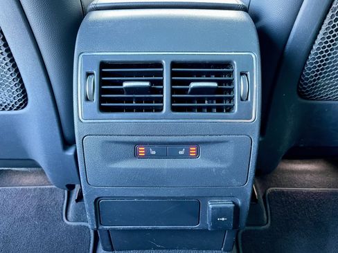 Used 2021 Jaguar F-PACE S image 26