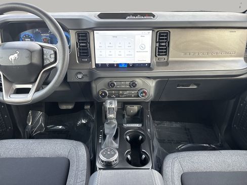 Used 2025 Ford Bronco 4-Door image 14