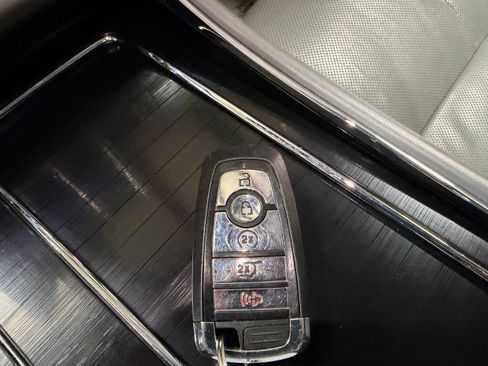 Used 2021 Lincoln Aviator Reserve w/ Equipment Group 202A image 46