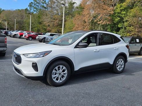 New 2026 Ford Escape Active w/ Tech Pack #1 image 3