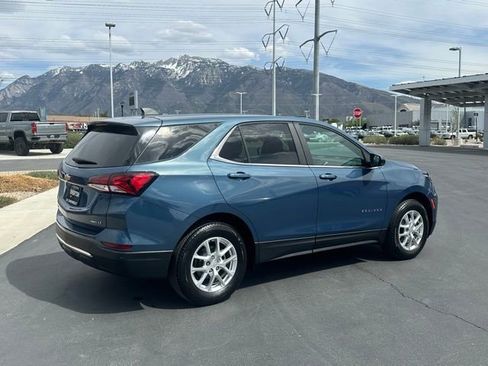 Certified 2024 Chevrolet Equinox LT w/ LPO, Floor Liner Package AWD/4WD image 25
