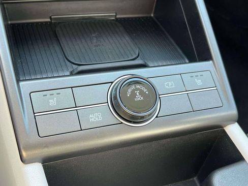 Used 2025 Hyundai Kona SEL AWD/4WD image 33