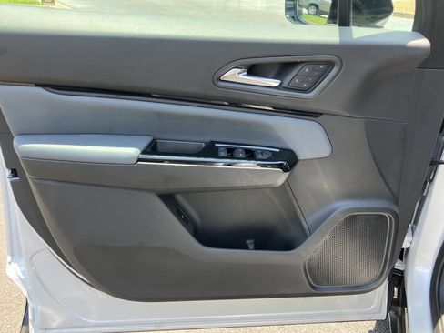 Used 2024 Honda Prologue Touring image 14