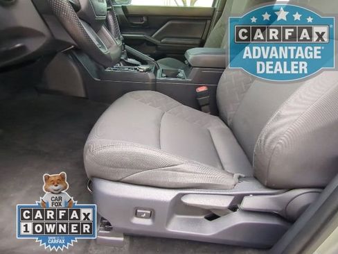 Used 2024 Toyota Tacoma SR image 12