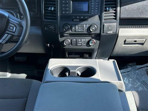 Used 2018 Ford F150 XL w/ Equipment Group 101A Mid image 11