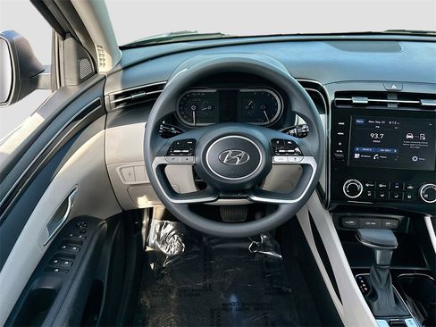 Used 2022 Hyundai Tucson SEL w/ Cargo Package image 21