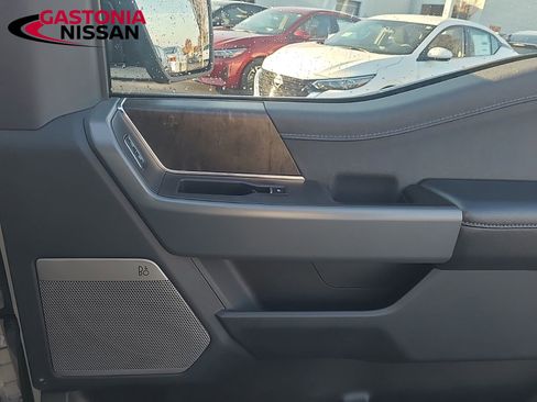 Used 2023 Ford F150 Lariat image 23