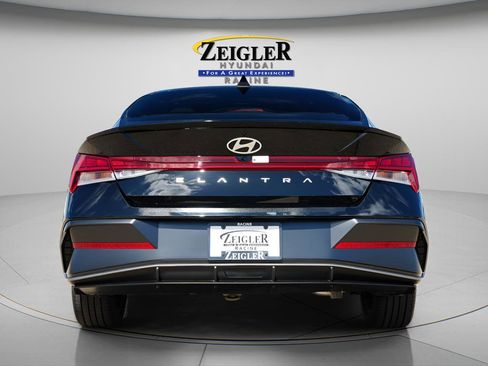 New 2026 Hyundai Elantra SEL Sport Premium FWD image 6