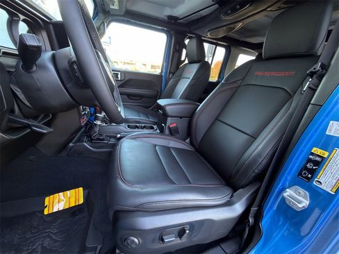 New 2025 Jeep Wrangler Unlimited Rubicon image 19