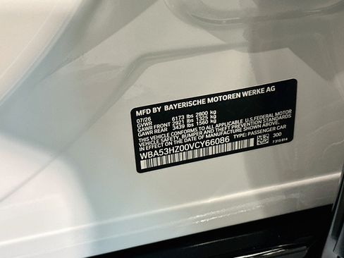 New 2027 BMW 740i w/ Executive Package RWD image 25