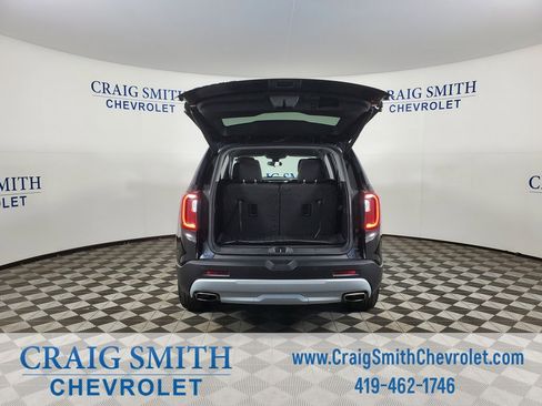 Used 2022 GMC Acadia SLE w/ Driver Convenience Package image 18