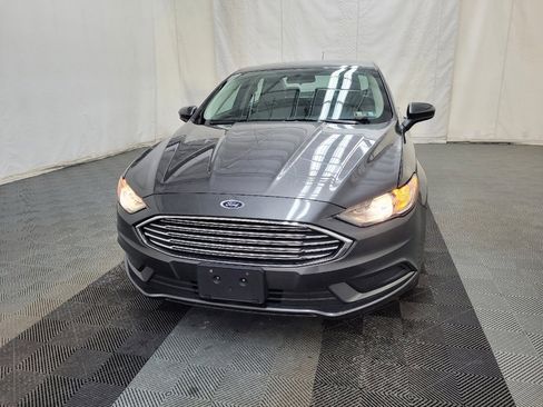 Used 2018 Ford Fusion S image 15