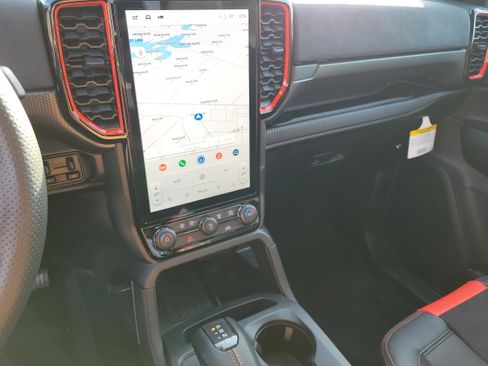 New 2025 Ford Ranger Raptor image 39