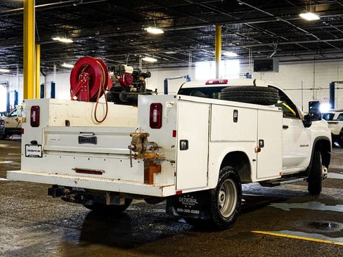 Used 2022 Chevrolet Silverado 3500 W/T w/ WT Convenience Package RWD image 6