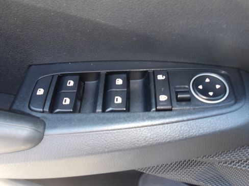 Used 2023 Kia Seltos LX AWD/4WD image 14