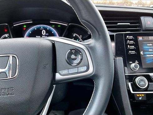 Used 2020 Honda Civic EX-L image 11