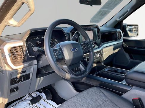 Used 2022 Ford F150 XL w/ Equipment Group 101A High AWD/4WD image 19