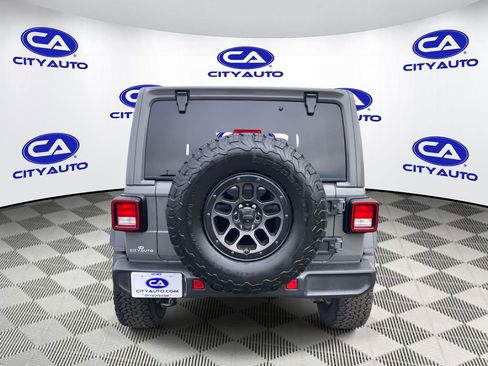 Used 2023 Jeep Wrangler Unlimited Sport AWD/4WD image 4