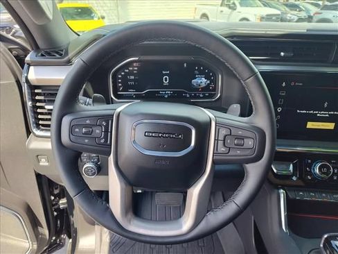 Used 2024 GMC Sierra 1500 Denali w/ Denali Reserve Package AWD/4WD image 16
