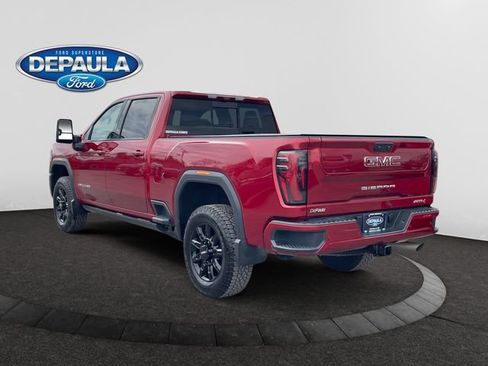 Used 2024 GMC Sierra 2500 AT4 w/ Technology Package image 3