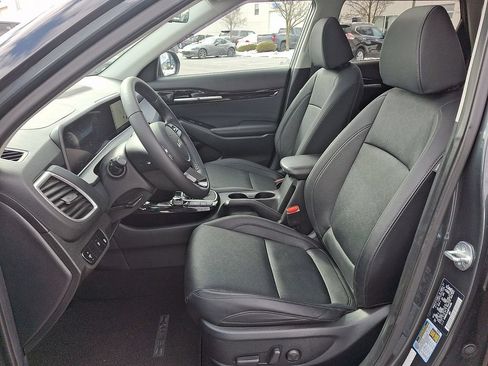 Used 2024 Kia Seltos EX AWD/4WD image 16