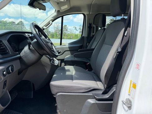 Used 2024 Ford Transit 350 XLT image 10