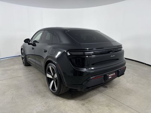 New 2026 Porsche Macan Turbo Electric AWD/4WD image 3
