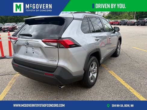 Used 2023 Toyota RAV4 XLE w/ Convenience Package AWD/4WD image 5