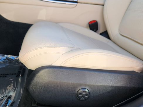 Used 2025 Mercedes-Benz C 300 4MATIC Sedan image 23