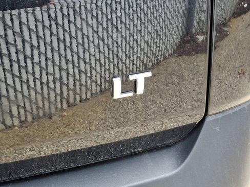 Used 2019 Chevrolet Traverse LT AWD/4WD image 8