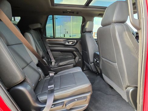 Used 2022 Chevrolet Tahoe Z71 w/ Z71 Off-Road Package image 29