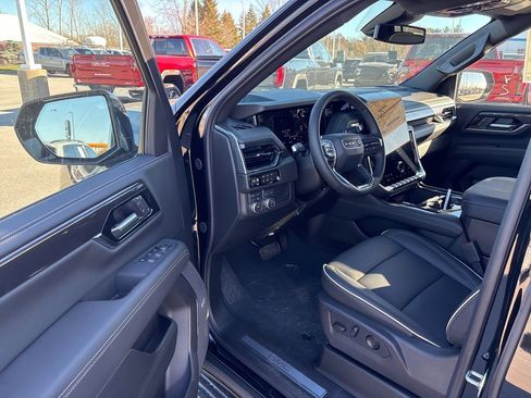 New 2026 GMC Yukon Elevation image 22