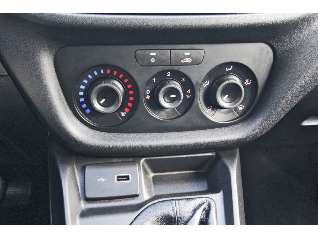Used 2022 RAM ProMaster City Tradesman FWD image 26