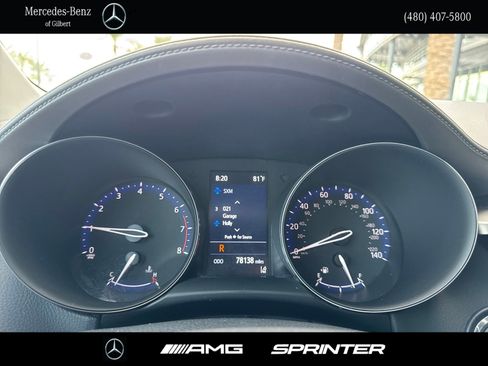 Used 2022 Toyota C-HR Limited image 28