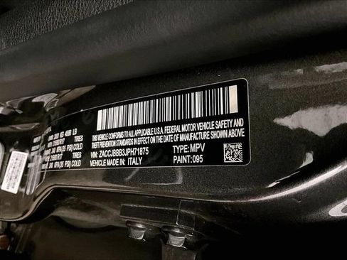 Used 2018 Jeep Renegade Latitude w/ UConnect 8.4 Nav Group AWD/4WD image 32