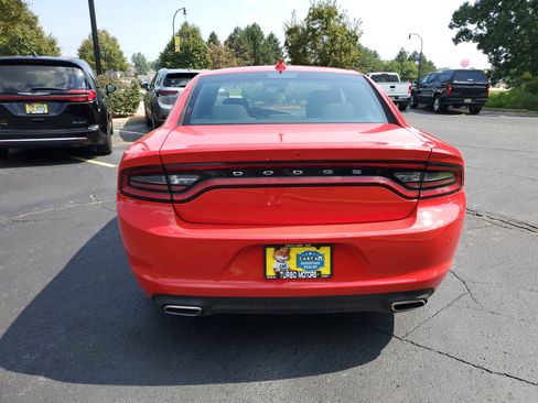 Used 2023 Dodge Charger SXT image 6