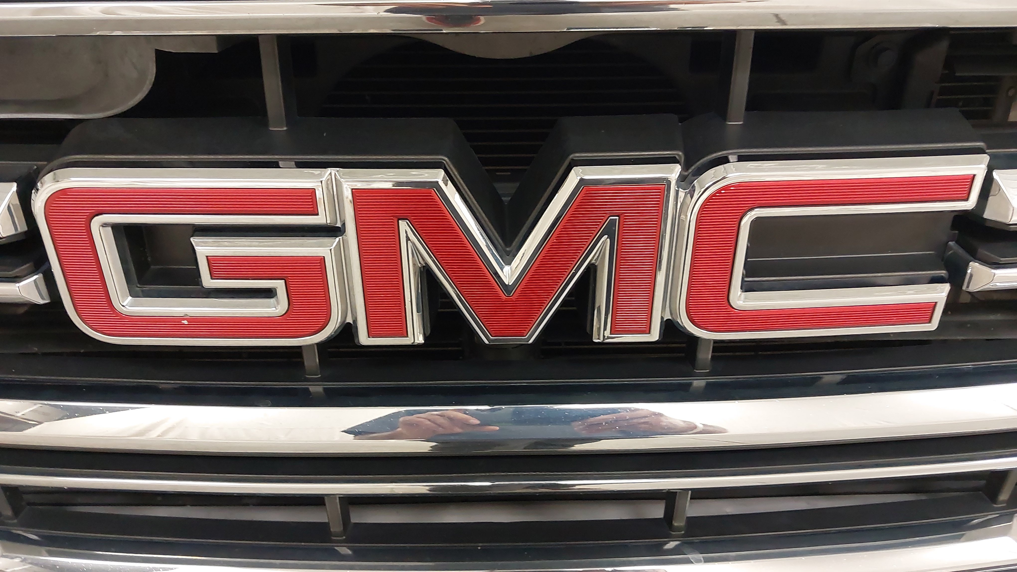 Used 2017 GMC Sierra 1500 SLT w/ SLT Premium Package AWD/4WD image 32
