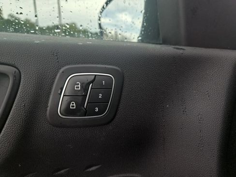 Used 2020 Ford Escape SEL FWD image 14