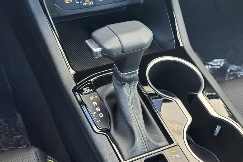 New 2027 Kia K5 GT FWD image 23