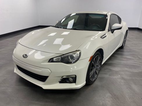 Used 2016 Subaru BRZ Limited image 2