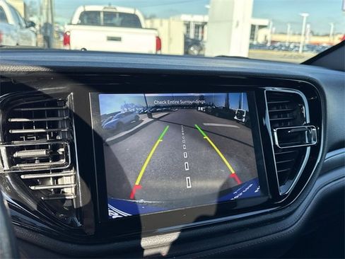 Used 2024 Dodge Durango GT image 20