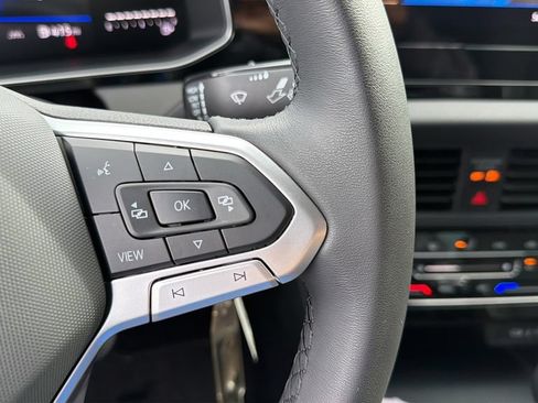 Used 2026 Volkswagen Jetta Sport FWD image 48