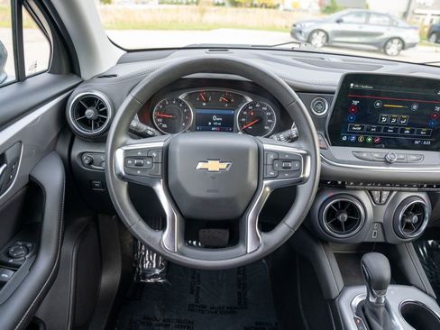 Used 2025 Chevrolet Blazer LT image 14