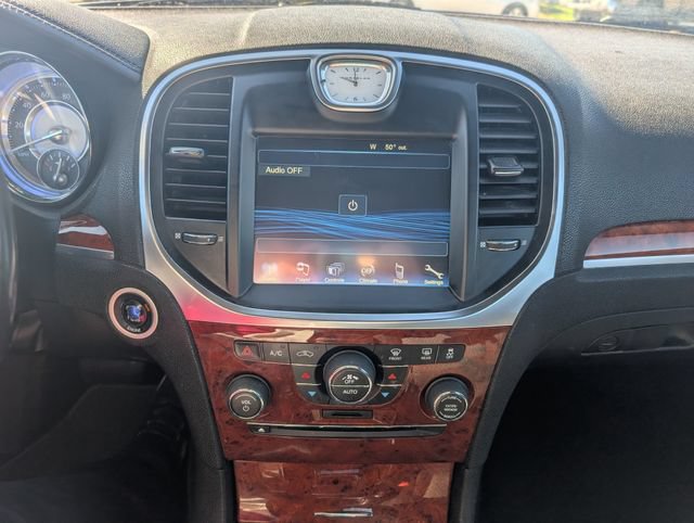 Used 2012 Chrysler 300 RWD image 12