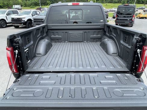 New 2025 Ford F150 Lariat w/ Equipment Group 501A Mid image 13