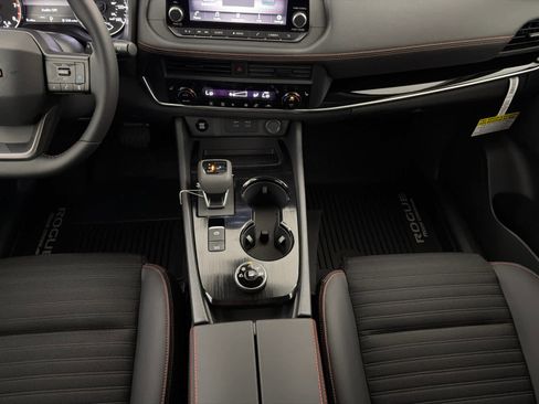 New 2026 Nissan Rogue SV image 21