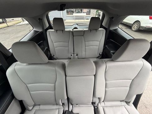 Used 2021 Honda Pilot Special Edition image 13
