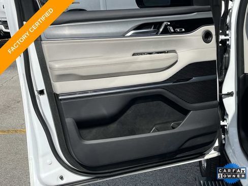 Certified 2023 Jeep Grand Wagoneer Series II AWD/4WD image 27