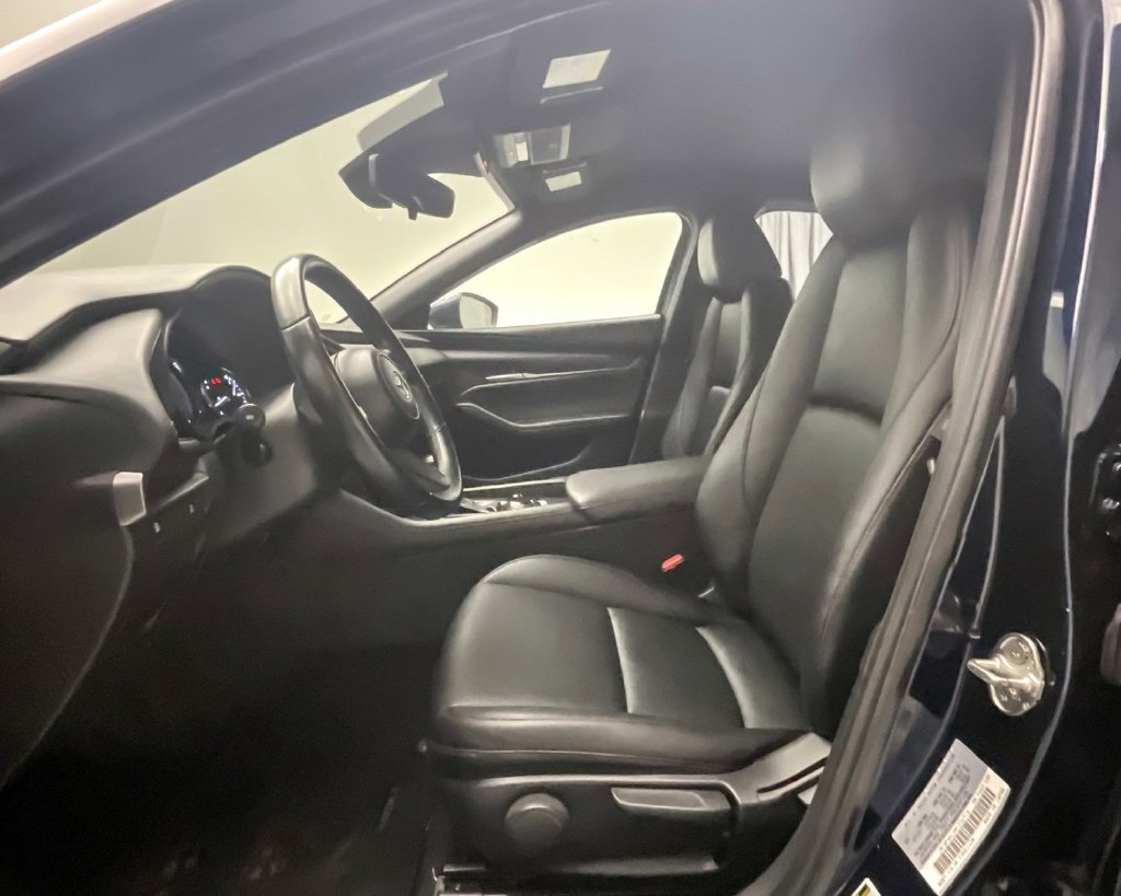 Used 2021 MAZDA MAZDA3 s FWD image 10